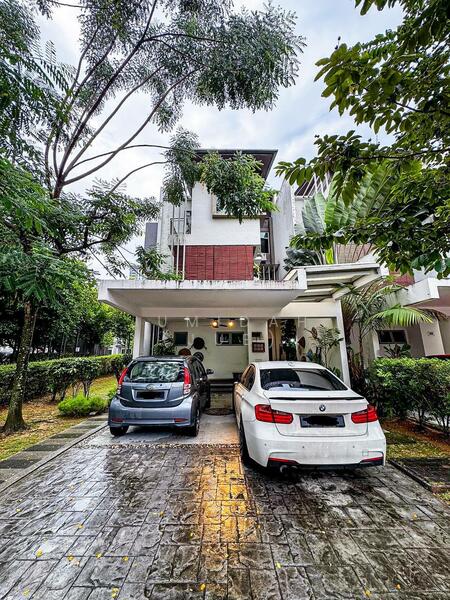 Renovated Corner Lot 3 Storey Schumann Symphony Hills, Cyberjaya