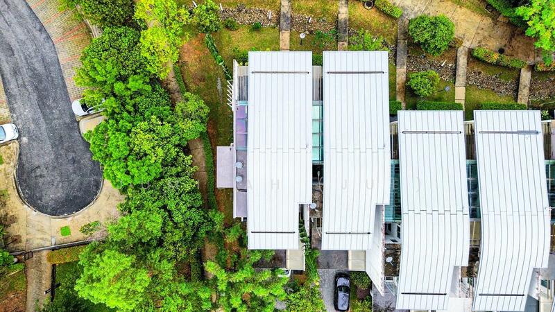 Renovated Corner Lot 3 Storey Schumann Symphony Hills, Cyberjaya