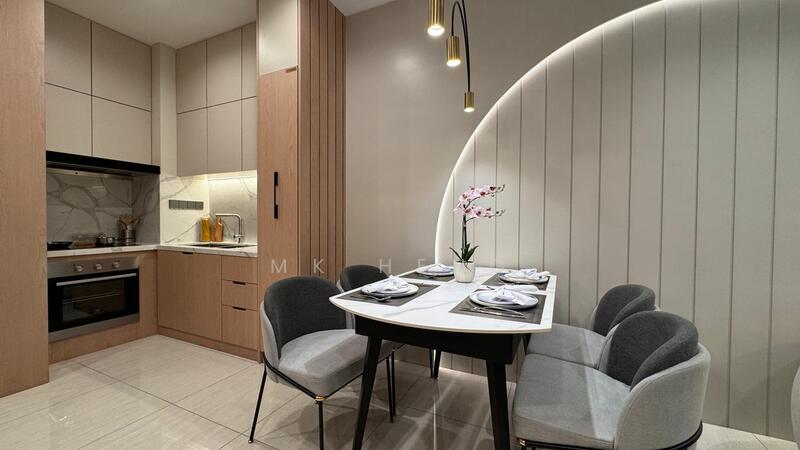 For Sale - Times Square 2