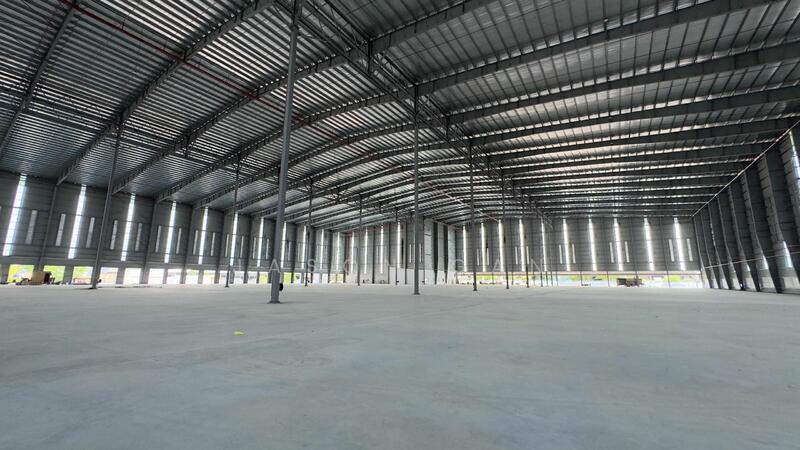 Untuk Dijual - SHAH ALAM, SEKSYEN 15, BRAND NEW WAREHOUSE