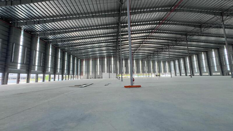 Untuk Dijual - SHAH ALAM, SEKSYEN 15, BRAND NEW WAREHOUSE