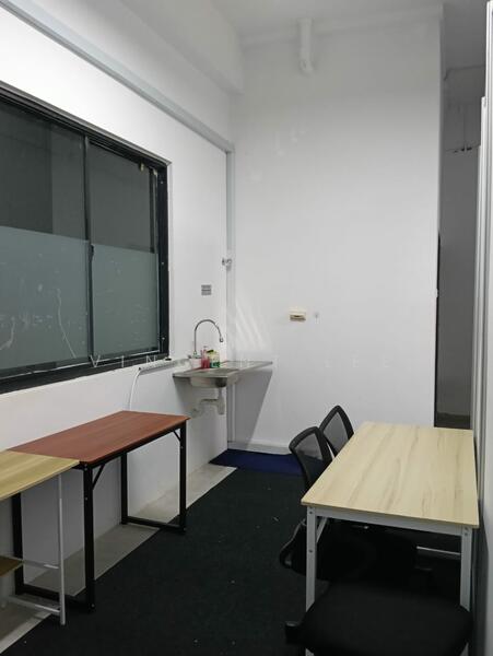 For Rent - Q Avenue @ Queensville