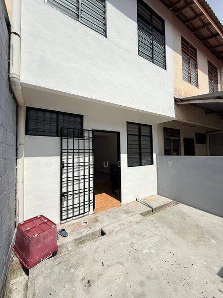 For Sale - Kluang Kluangs