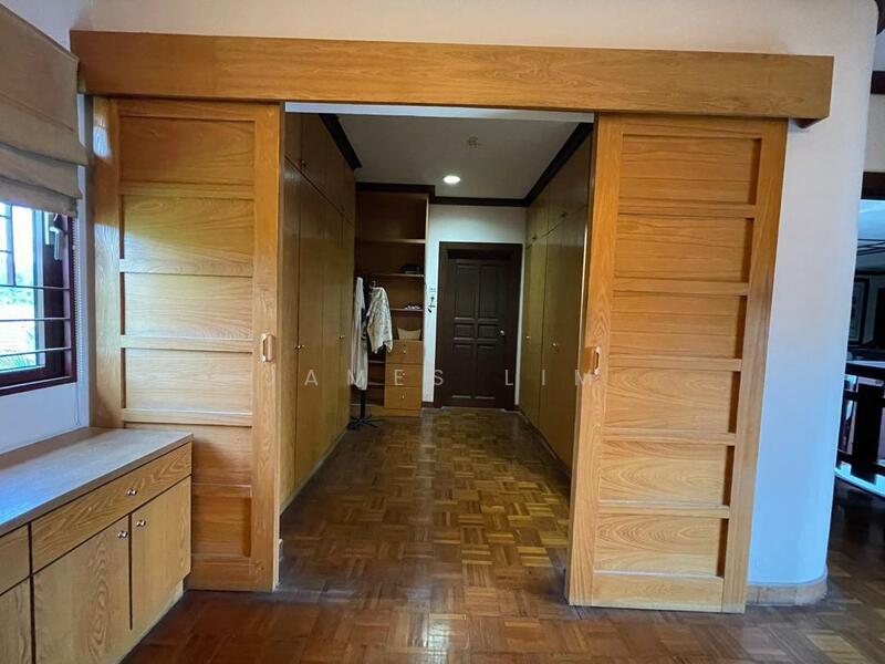 Untuk Disewa - 2.5 Storey Bungalow House @ Jalan Gasing Section 5 Petaling Jaya