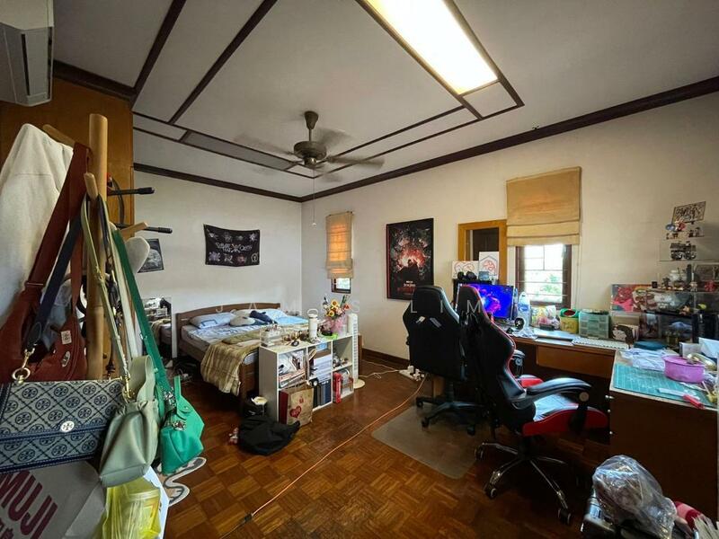 Untuk Disewa - 2.5 Storey Bungalow House @ Jalan Gasing Section 5 Petaling Jaya