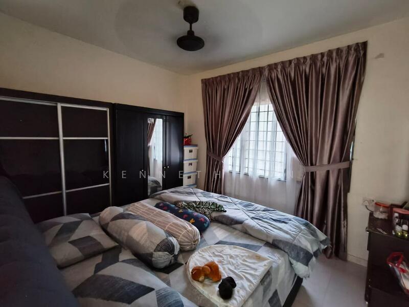 For Sale - Taman Daya - Jalan Nibong 28