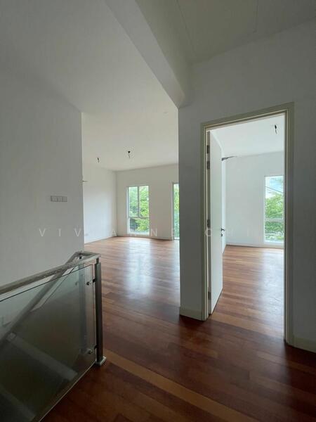 For Sale - Semi-Detached House at d'Laman Greenville