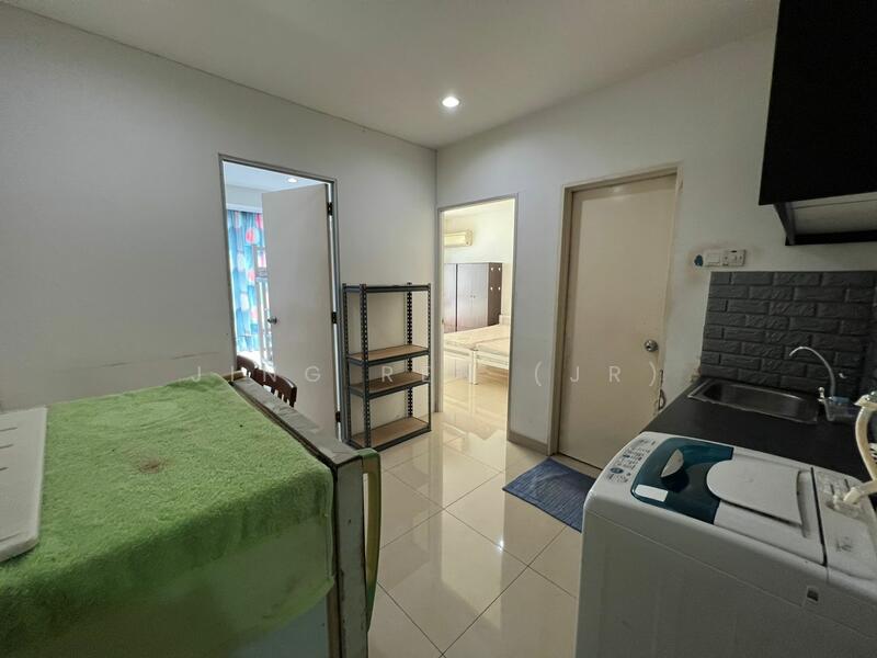 Untuk Disewa - Menara U