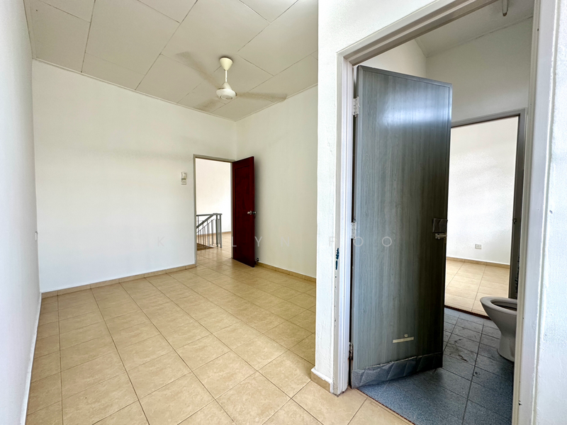 2-storey Terraced House for Rent in Taman Cheng Utama (Cheng) - Kellyn Foo - PropertyGuru.com.my