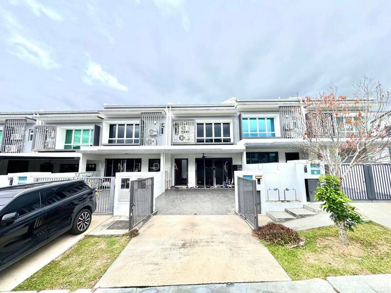 2 Storey SERENIA ADIVA, Serenia City, Kota Warisan Sepang