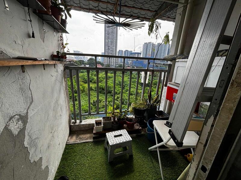 Untuk Dijual - Teratai Mewah Apartment Block 15,17,19,21