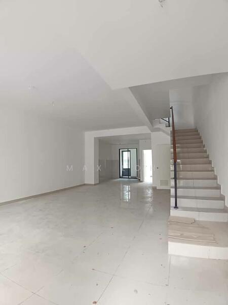 For Sale - Central Park, Laman Harmoni, Tampoi, Double Storey Terrace