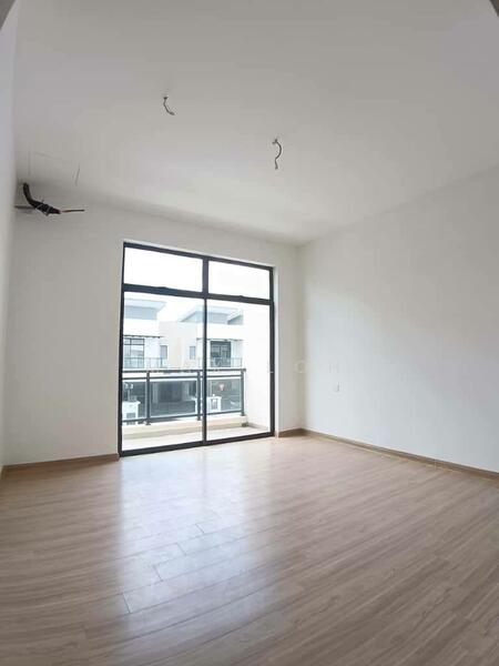 For Sale - Central Park, Laman Harmoni, Tampoi, Double Storey Terrace