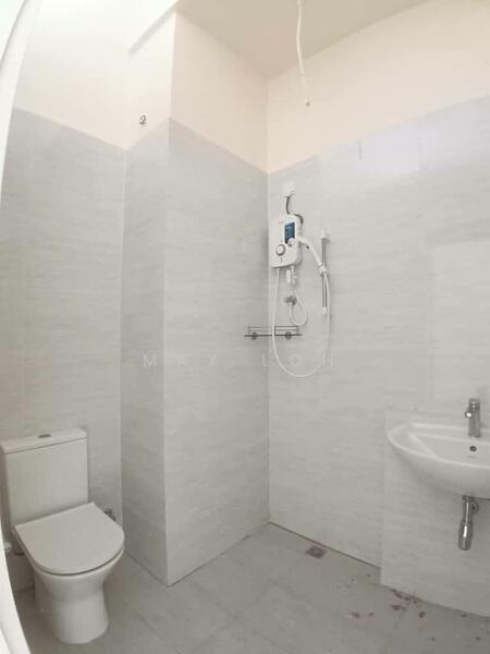 For Sale - Central Park, Laman Harmoni, Tampoi, Double Storey Terrace