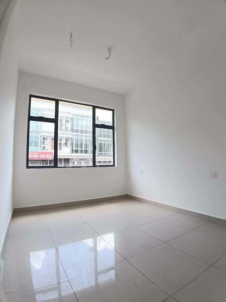 For Sale - Central Park, Laman Harmoni, Tampoi, Double Storey Terrace