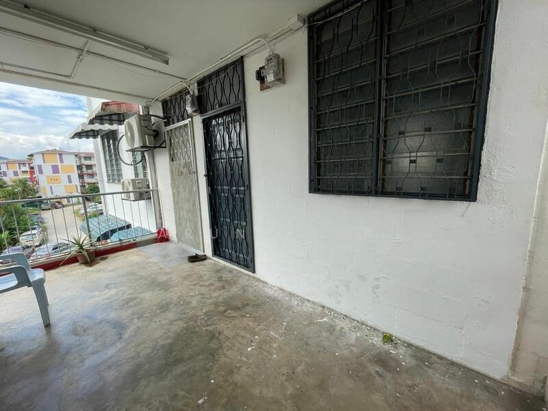For Sale - Seksyen 1 Wangsa Maju Flat