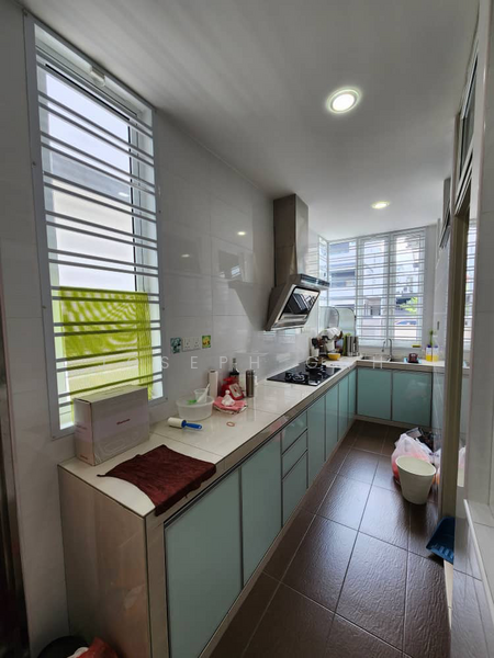 For Rent - Cluster House at Austin Heights