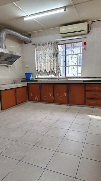 For Sale - Taman Yarl