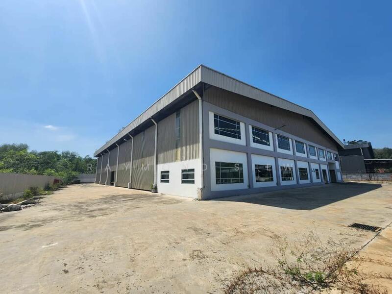 For Rent - Rawang Detached Factory For Rent with CCC