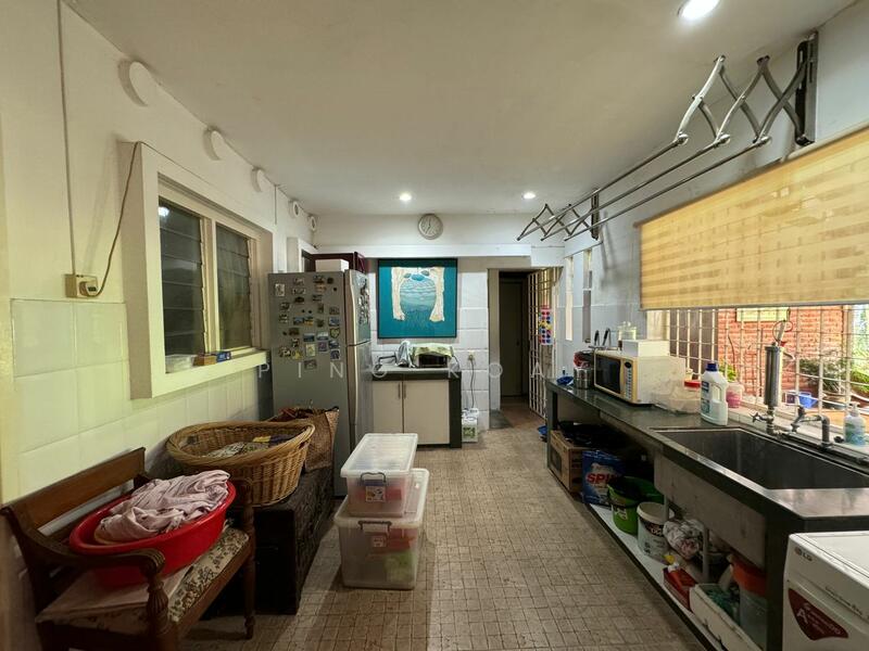 For Sale - ONE OF A KIND BUNGALOW | 16000SF | JESSELTON