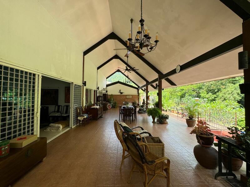 For Sale - ONE OF A KIND BUNGALOW | 16000SF | JESSELTON