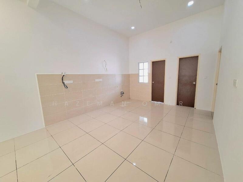 For Sale - [Semi Detached - 35x90] 1-Storey Rentak Perdana Alam Perdana, Puncak Alam