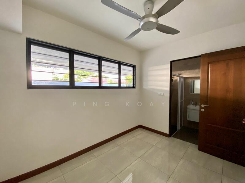 For Sale - 2.5 STY REBUILT BUNGALOW | 7750SF | JESSELTON