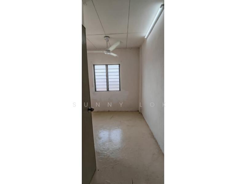 For Rent - Mutiara Jaya