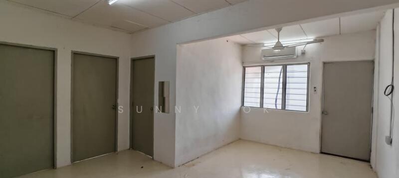 For Rent - Mutiara Jaya