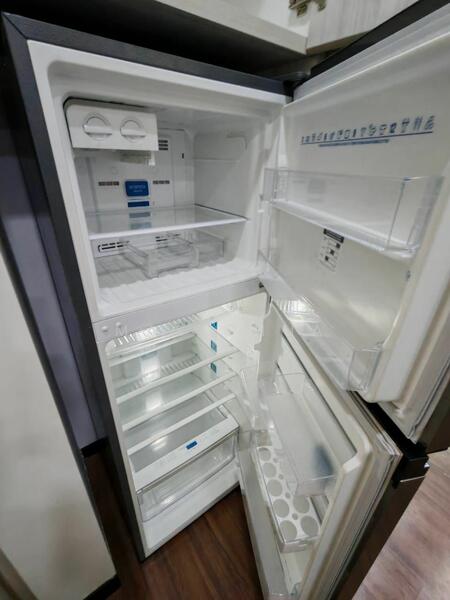 Untuk Disewa - Silk Sky