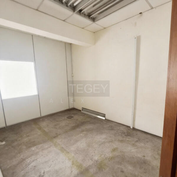 Untuk Dijual - Setia Prima