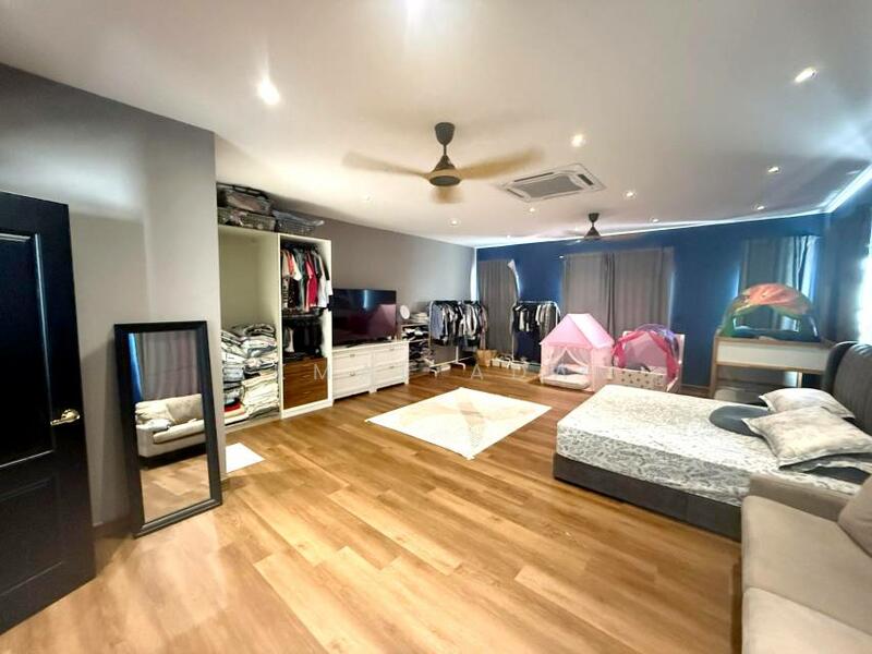 For Sale - Bandar Nusaputra Puchong