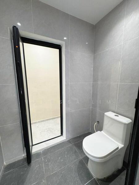 Untuk Dijual - 2-storey Terrace House at Taman Muhibbah