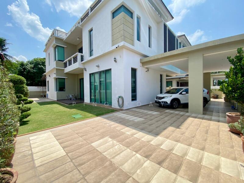 For Sale - 3 STY REBUILT BUNGALOW | near WET MARKET