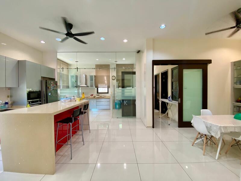 For Sale - 3 STY REBUILT BUNGALOW | near WET MARKET