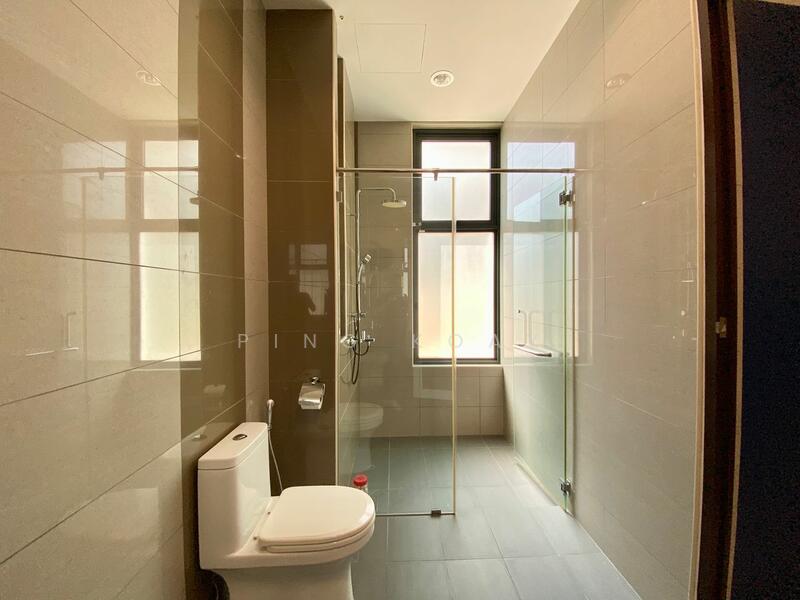 For Sale - 3 STY REBUILT BUNGALOW | near WET MARKET