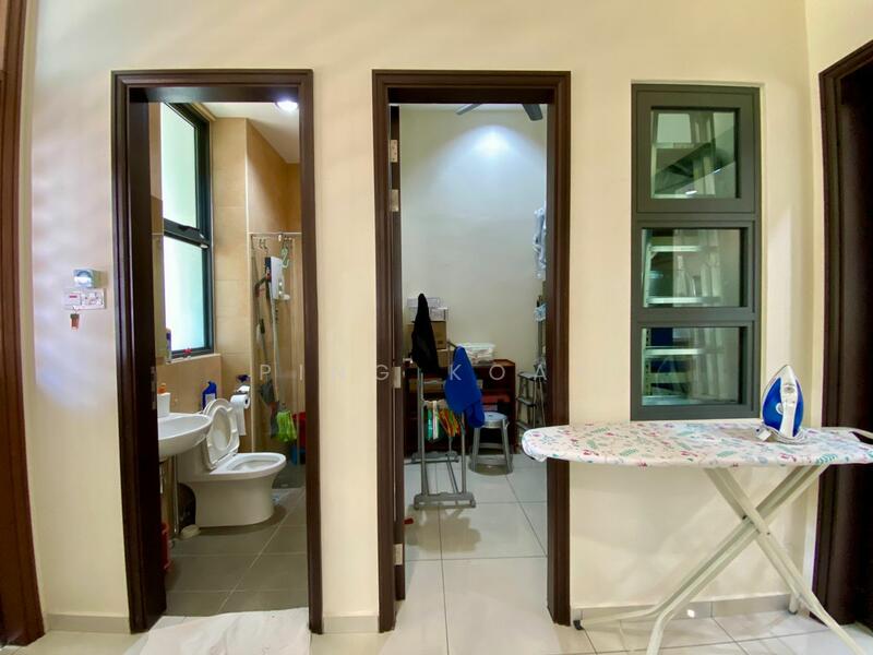 For Sale - 3 STY REBUILT BUNGALOW | near WET MARKET
