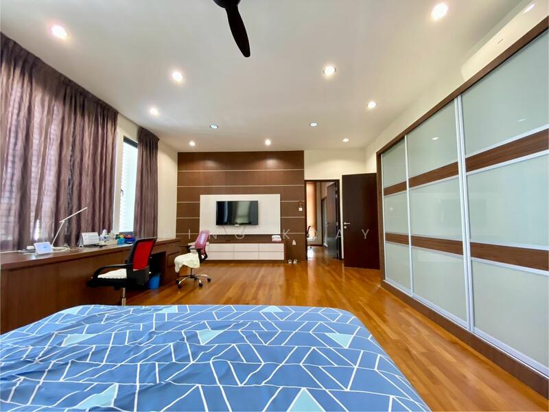 For Sale - 3 STY REBUILT BUNGALOW | near WET MARKET