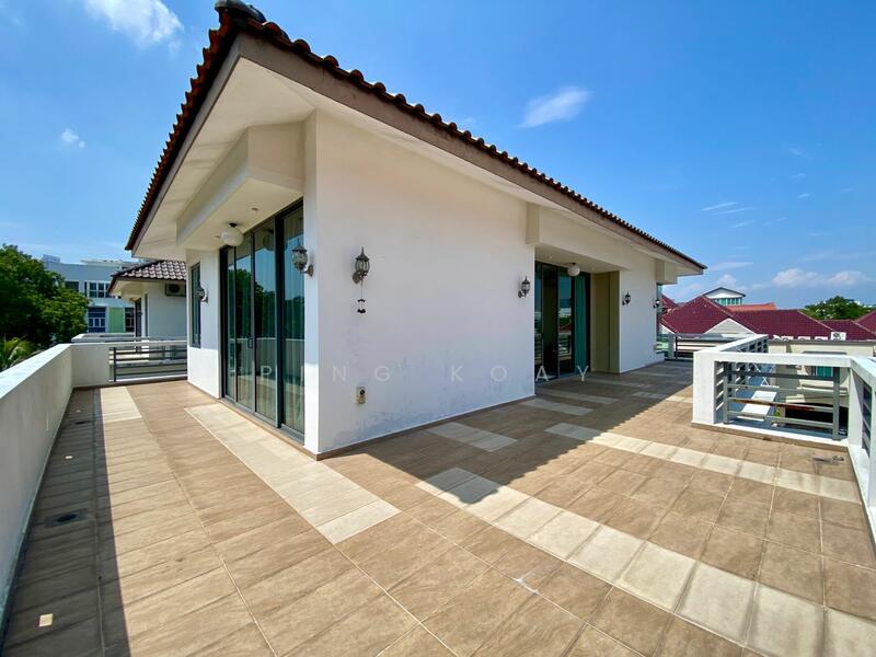 For Sale - 3 STY REBUILT BUNGALOW | near WET MARKET