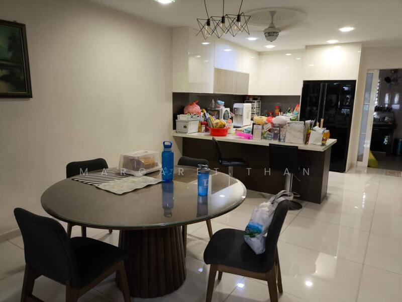 Untuk Dijual - SS 4, Kelana Jaya, Petaling Jaya, Selangor