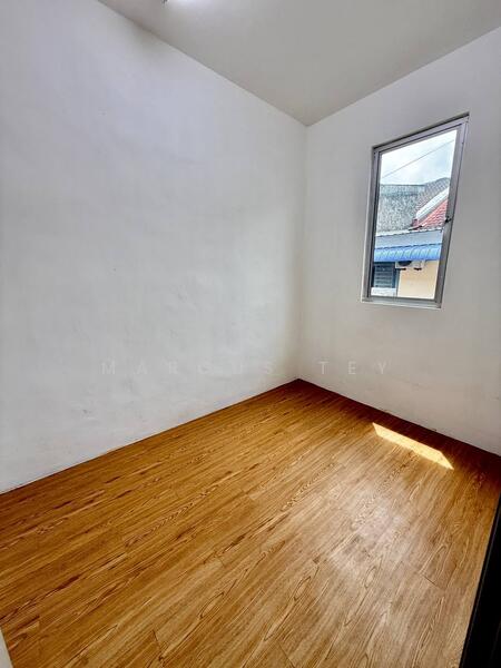 For Sale - TAMAN BANANG JAYA