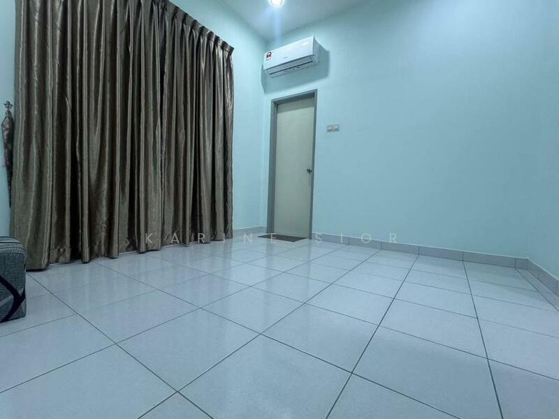 For Rent - MUTIARA RINI