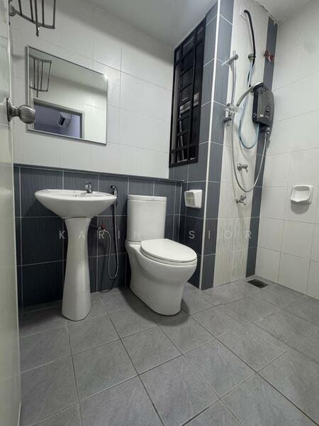 For Rent - MUTIARA RINI