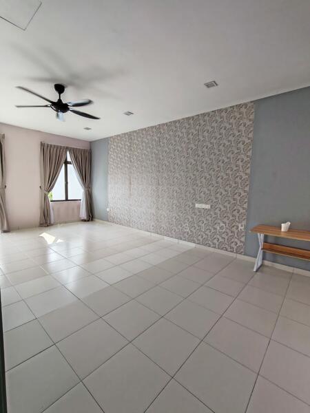 For Rent - MUTIARA RINI