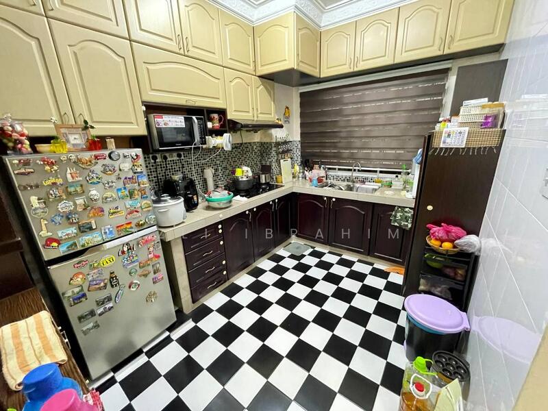 Untuk Dijual - Petaling Indah Condominiums