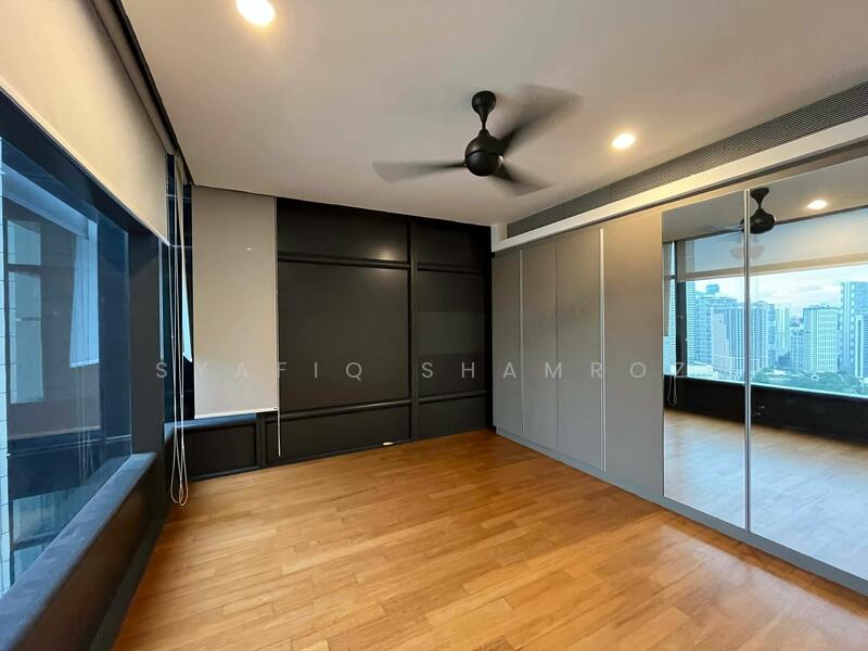 Untuk Disewa - The Troika