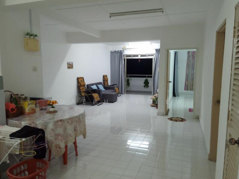 For Sale - Tanjong Puteri Apartment