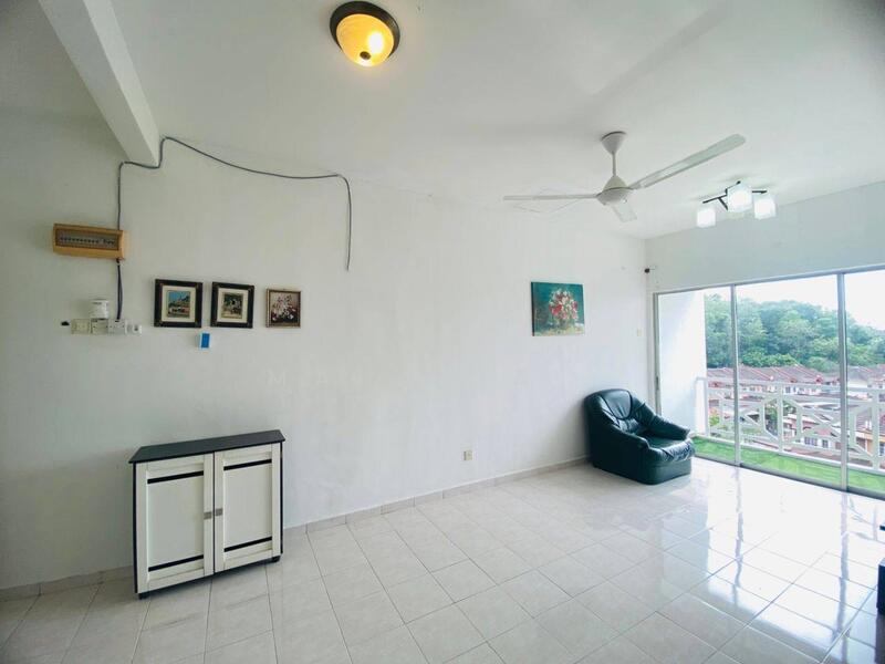 For Sale - Pangsapuri Seri Mewah (Blok B)