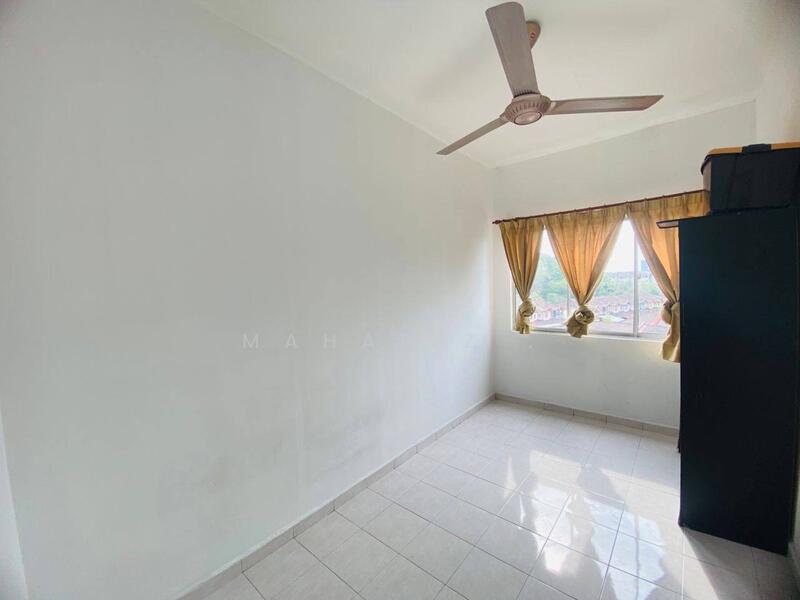For Sale - Pangsapuri Seri Mewah (Blok B)