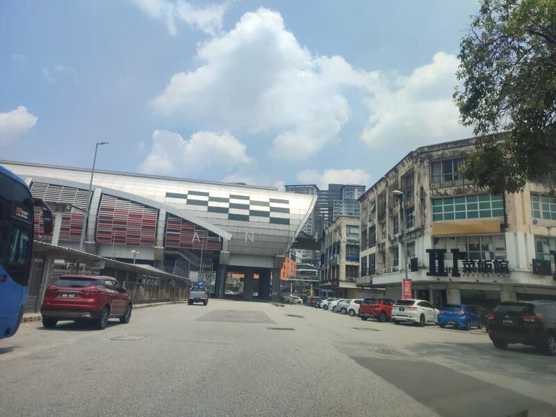 For Sale - Pusat bandar Puchong